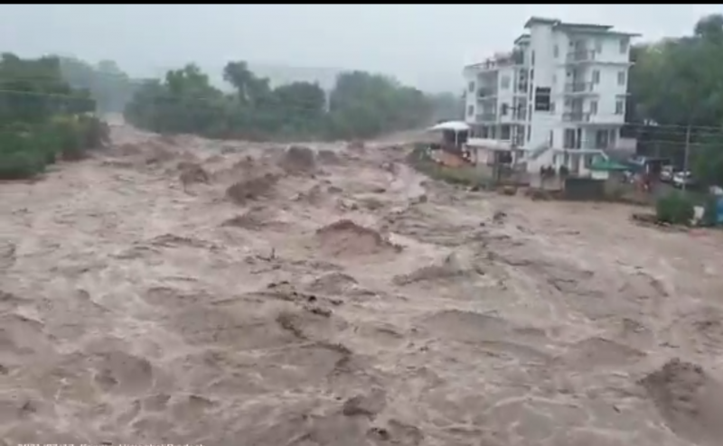 Watch: Scary Visuals of Flash flood in Dharamshala, Caused by cloud ...